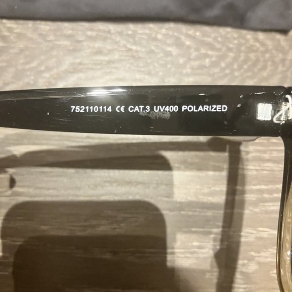 Pilgrim Ellera Square Polarized Square Two-Toned Sunglasses - NWT - Picture 3 of 6